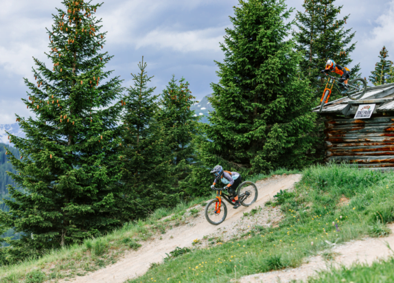 Bikepark Serfaus - Springen beim Heustadl