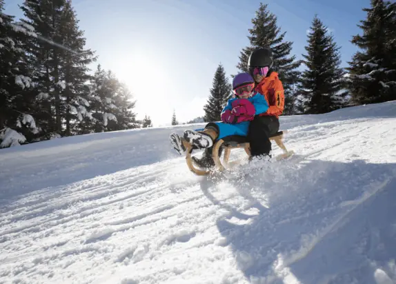 Geheimtipp Skiurlaub mit Kindern - Rodeln